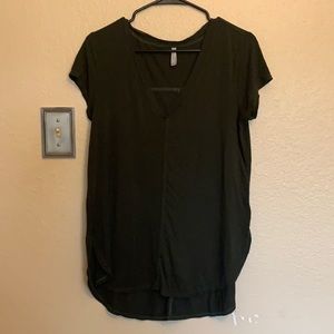 Over sized v neck tee - size small